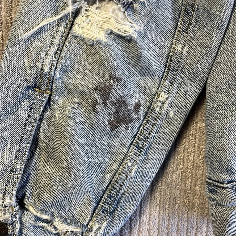 Levi's Vintage Trucker Jacket Men's L Distressed Light Wash Denim Sherpa Lined - Picture 11 of 12